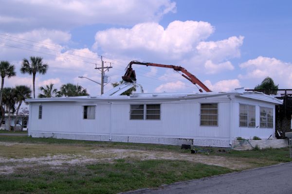 Mobile Home Demolition in Clovis